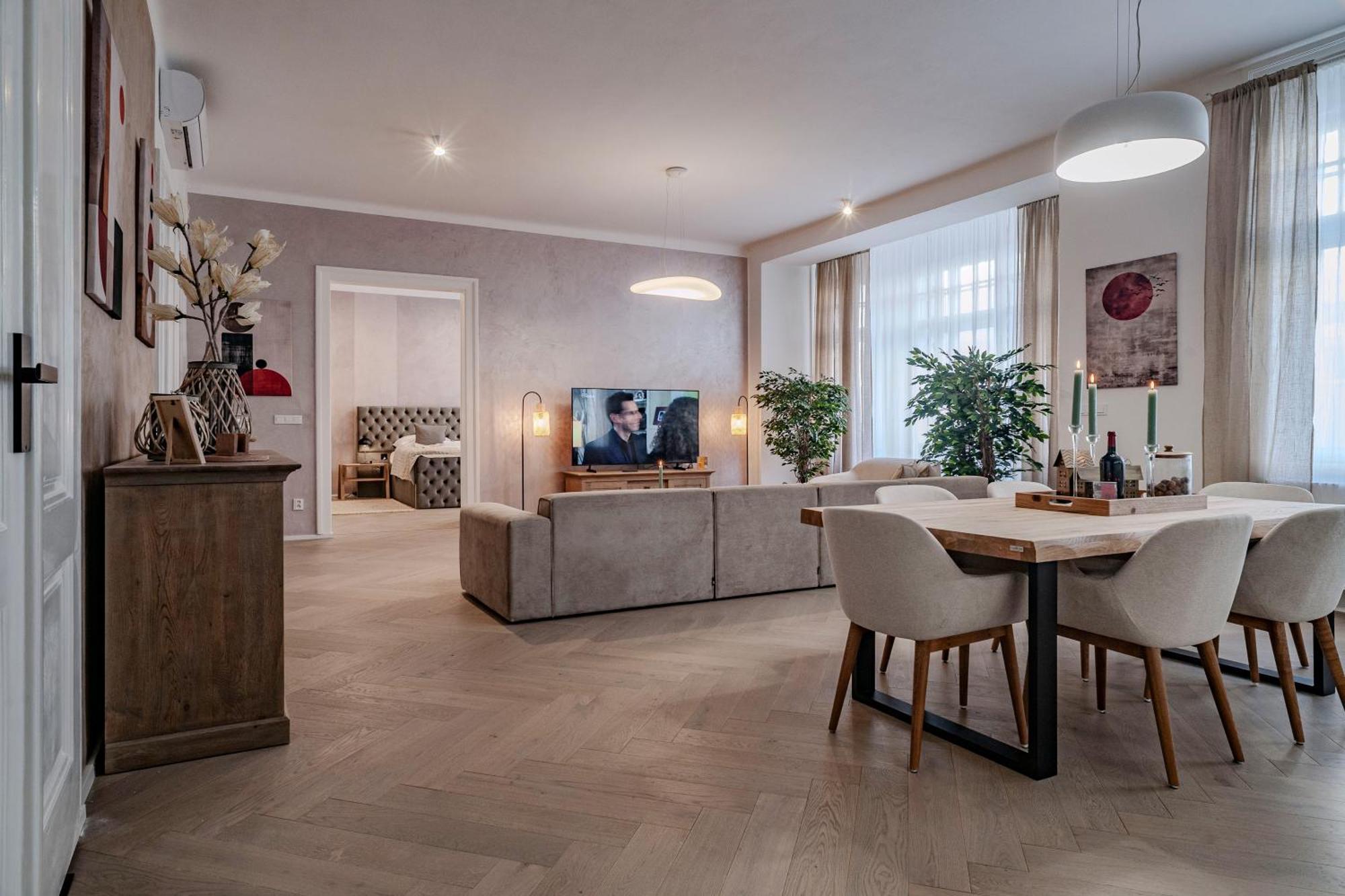 Sting Old Town Ostrava Apartment Exterior photo